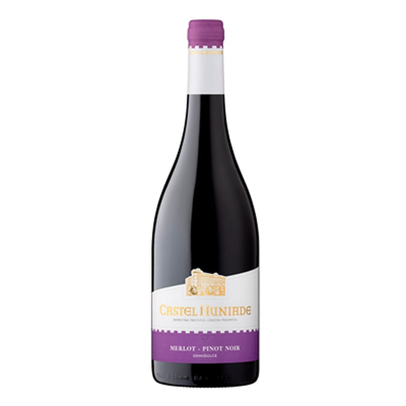 CRAMELE RECAS CASTEL HUNIADE Merlot/ Pinot Noir Vin Rosu Demidulce SGR 0,75 L